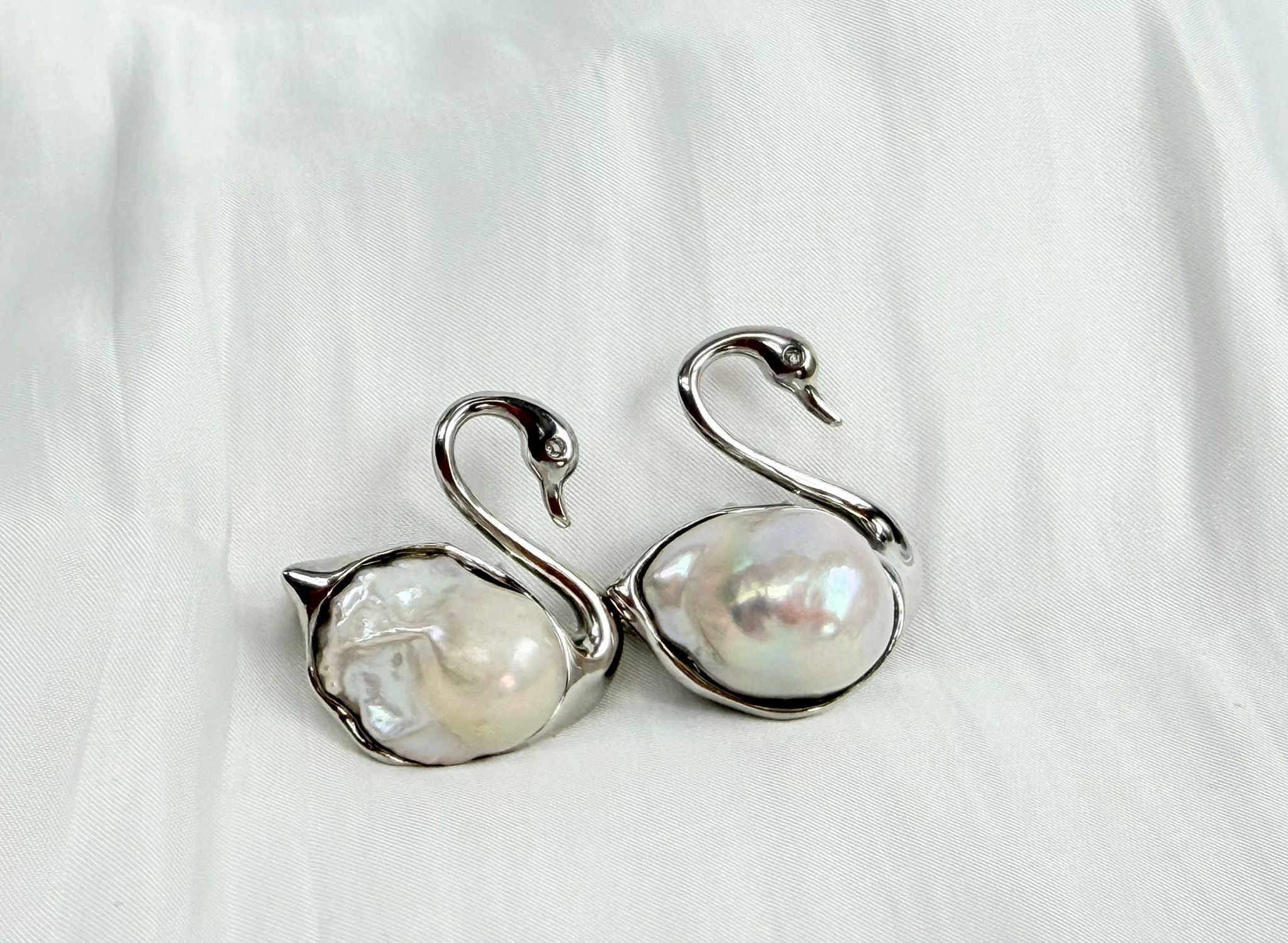 Bai Yu ｜ Baroque Pearl Swan Dual-use Ornament