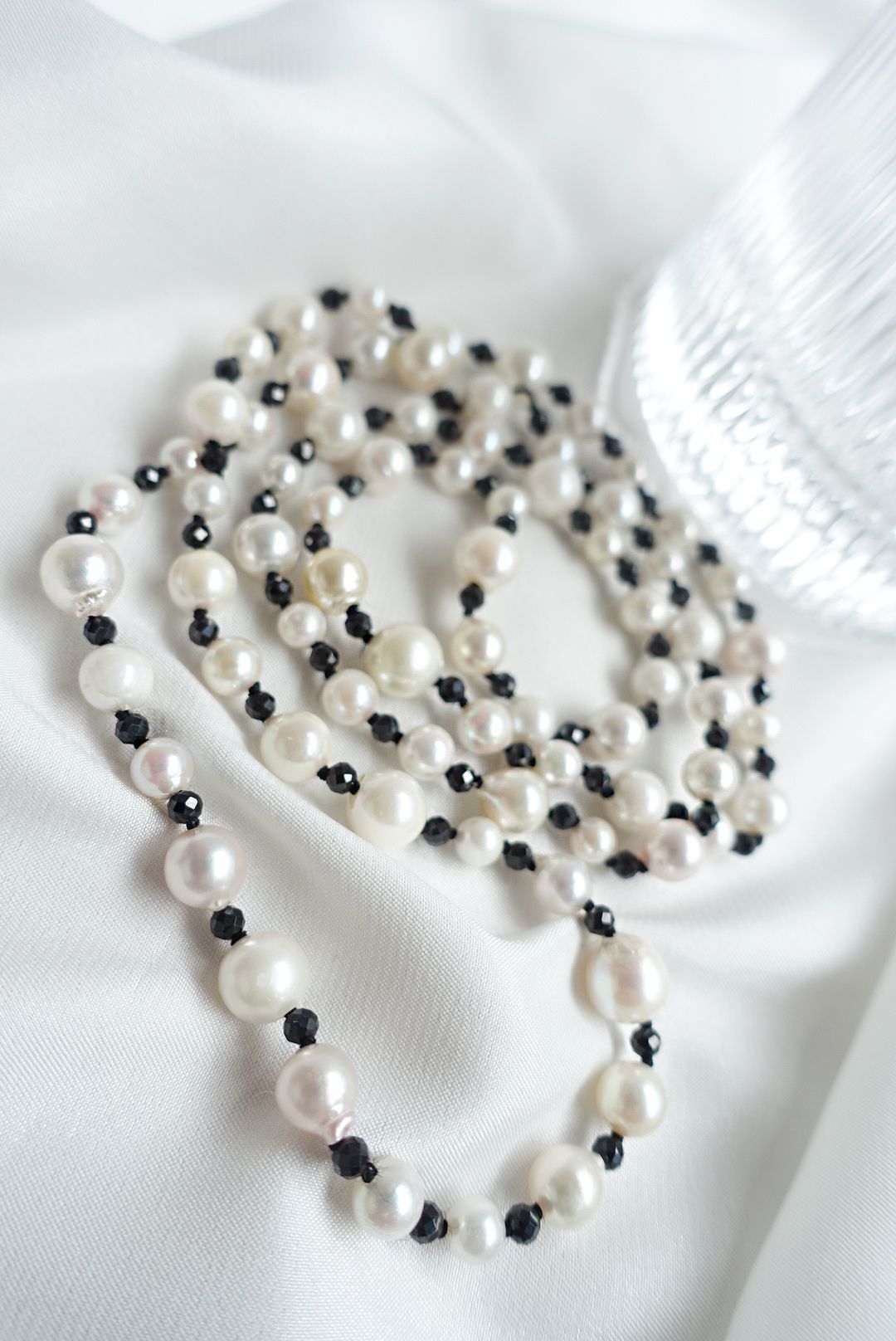 Akoya Shadow Weave | Japanese Akoya Pearls x Black Spinel Handmade Long Necklace