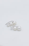 Three-pearl multiple earrings