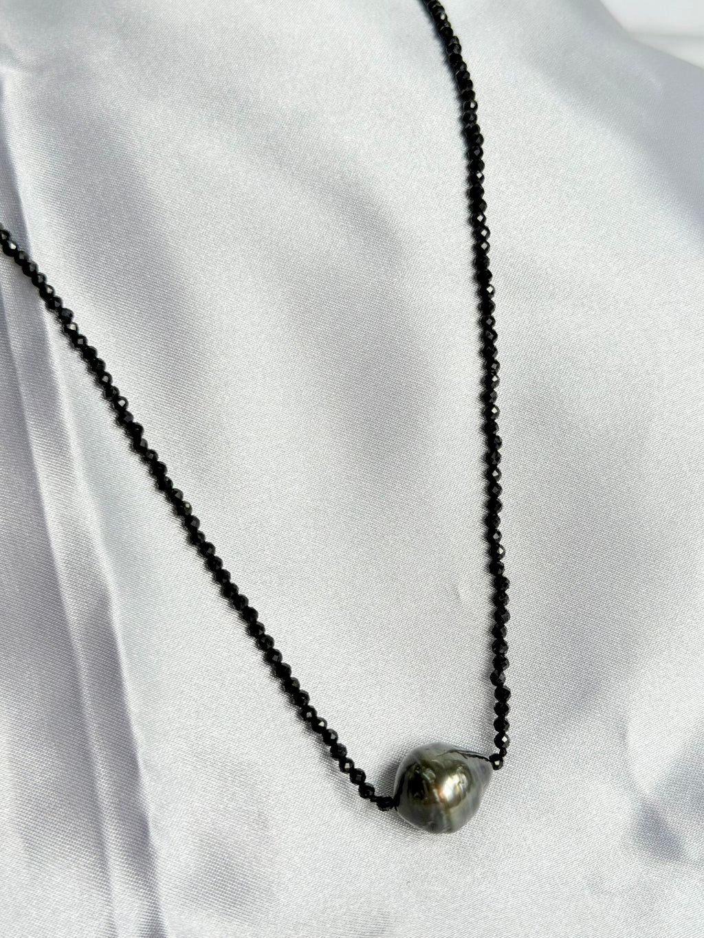 Natural black spinel and Tahitian pearls with 925 plated sterling silver chain