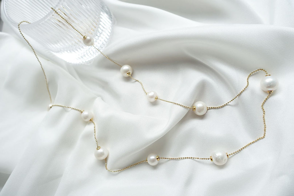 [The Beauty of Flow] 9-12mm Free-Movement Freshwater Pearl Long Necklace