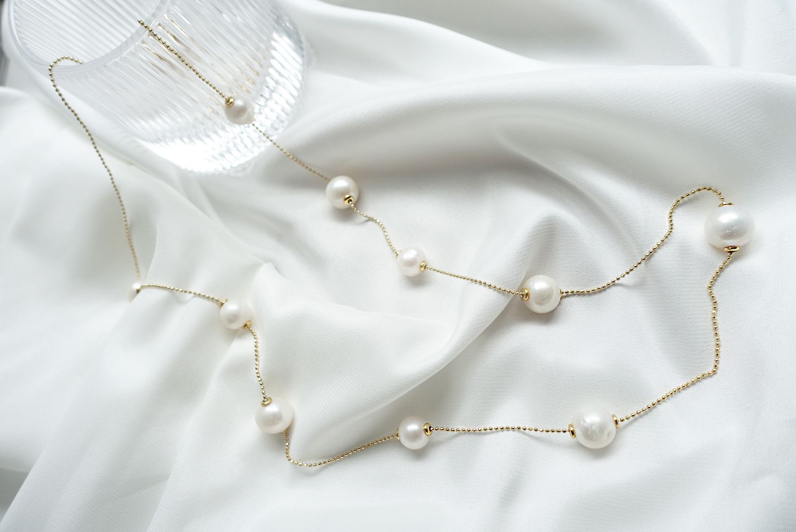 [The Beauty of Flow] 9-12mm Free-Movement Freshwater Pearl Long Necklace