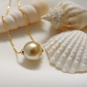 Dainty Single Pearl Moveable Necklaces