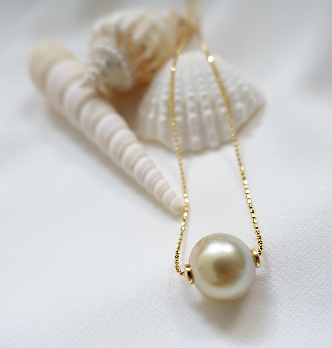 P005N099YG(J) (3) Dainty Single Pearl Moveable Necklaces