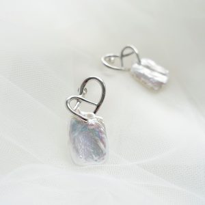Bold Mate Silver Heart Fresh Water Coin Pearl Earrings