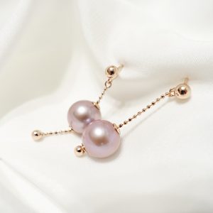 Pearls in Motion Fresh Water Pearl Earrings