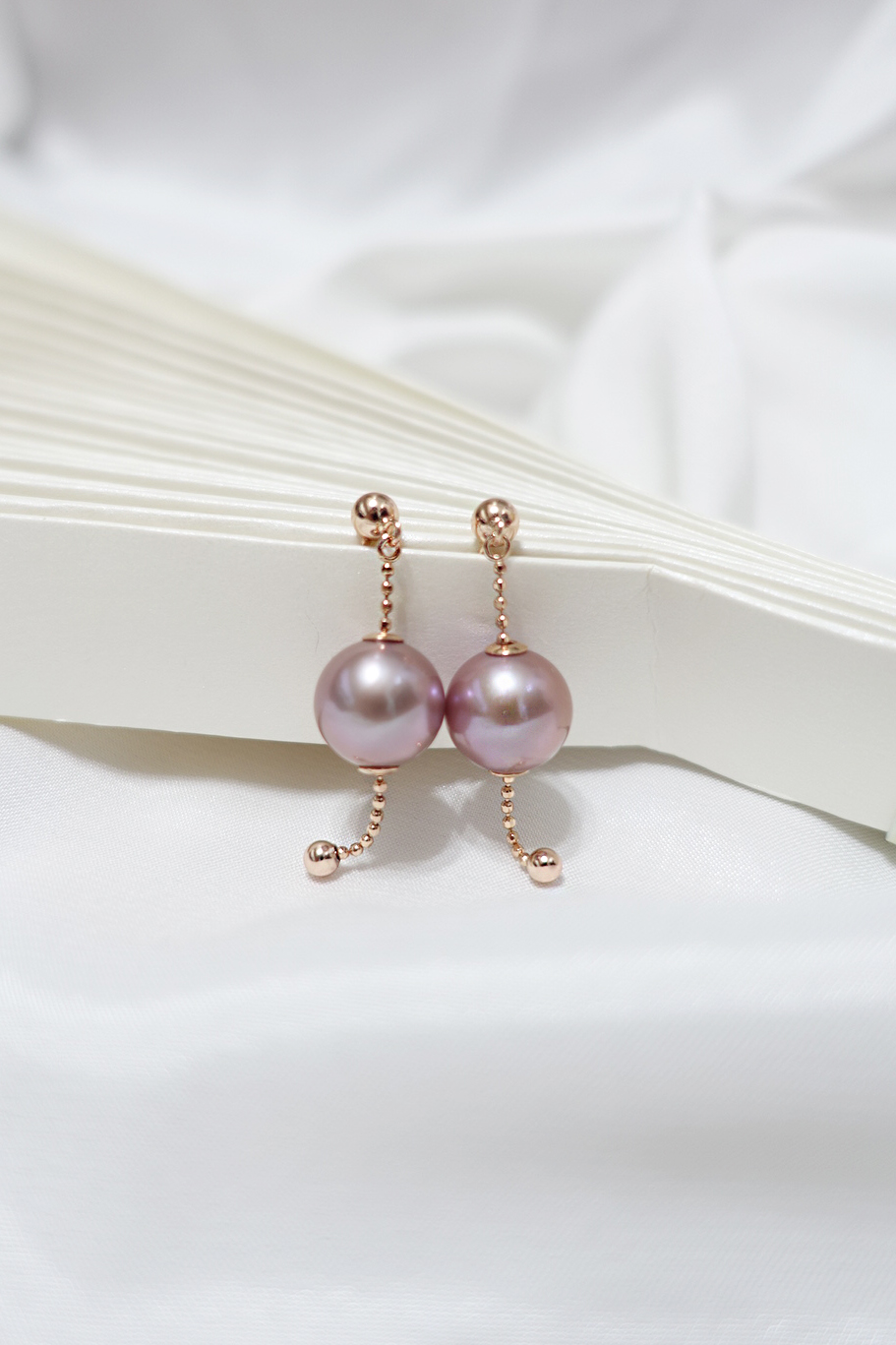 Pearls in Motion Fresh Water Pearl Earrings Pearls in Motion Fresh Water Pearl Earrings