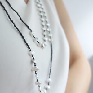 Feshwater Pearl and Black Spinel Lariat Endless Necklace