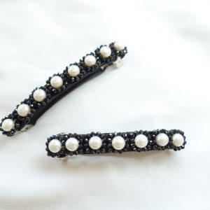 Black Spinel with White Freshwater Pearls 10cm French Barrette