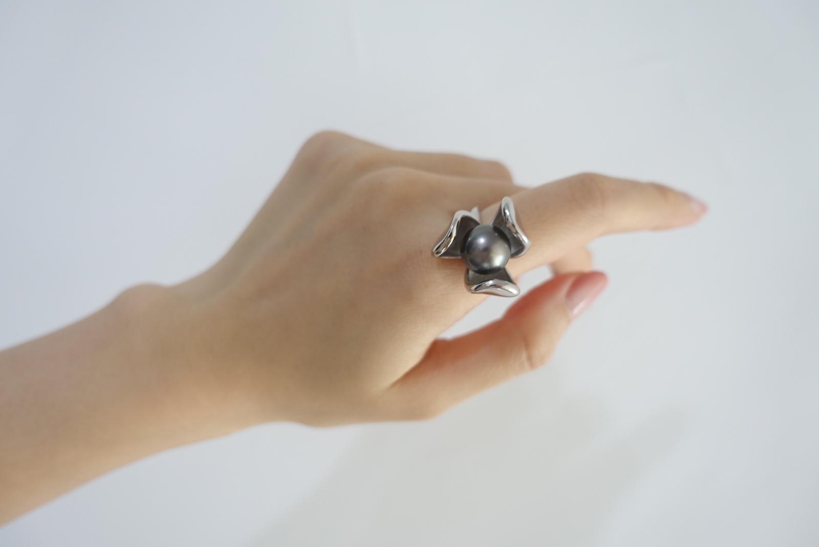 WhatsApp Image 2023-05-15 at 10.33.00 AM (1) Elegant Flower Tahitian Pearl Adjustable Open Ring